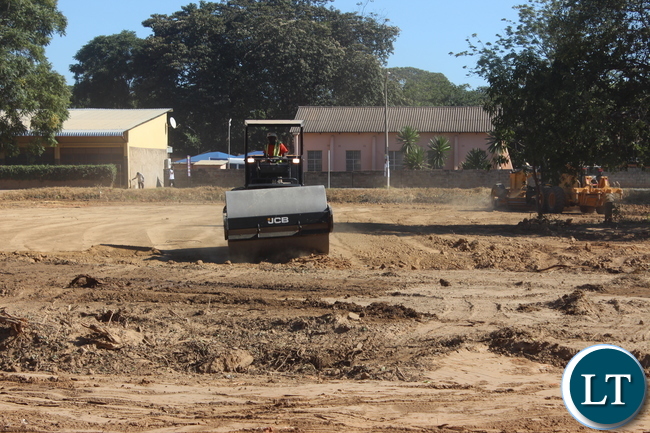 ?Earth moving equipment clearing land for the construction of Coronation Park Mall at a cost of $4m in Kabwe,Trinity Group of Companies of Ndola is the developer.Pictures By Kelvin Tembo-ZANIS