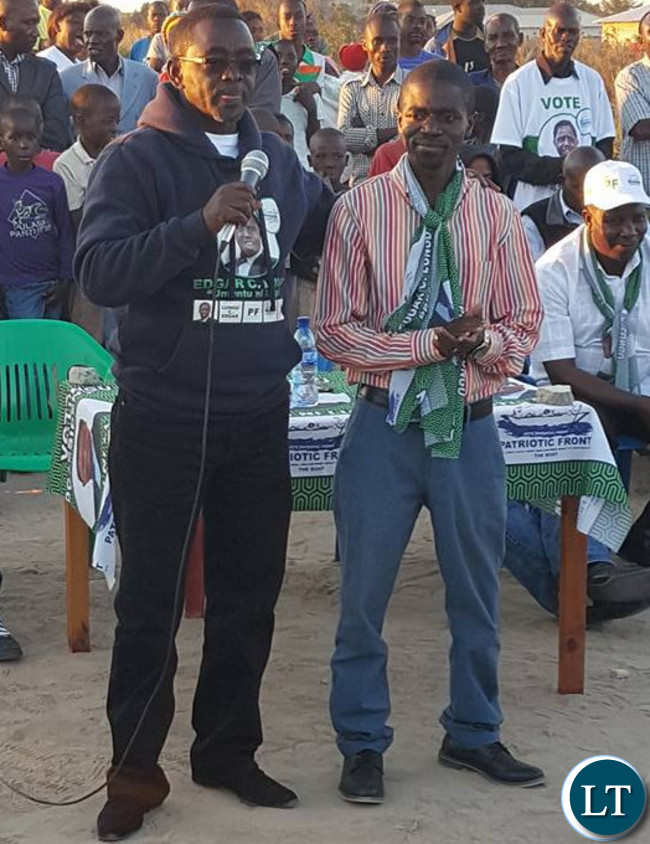 PF candidate for Luanshya constituency Steven Chungu introducing Nathan Chanda during a campaign rally in Luanshya's Ndeke area on Sunday PF candidate for Luanshya constituency Steven Chungu introducing Nathan Chanda during a campaign rally in Luanshya's Ndeke area on Sunday