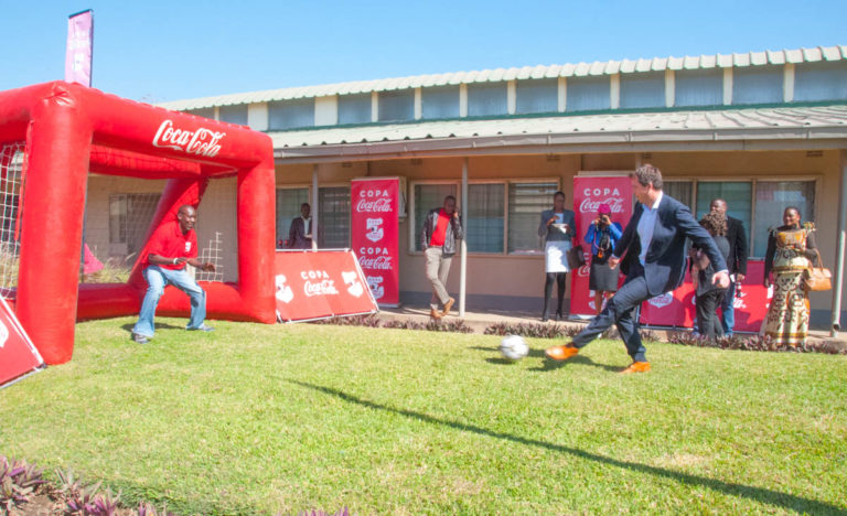 Coca-Cola puts the Fizz into Youngsters’ Football Dreams