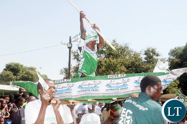 PF supporters when President Lungu paid a courtesy call on the Litunga at Limulunga Palace in Western Province on Monday, August 7,2016-Picture by THOMAS NSAMA PF supporters when President Lungu paid a courtesy call on the Litunga at Limulunga Palace in Western Province on Monday, August 7,2016-Picture by THOMAS NSAMA