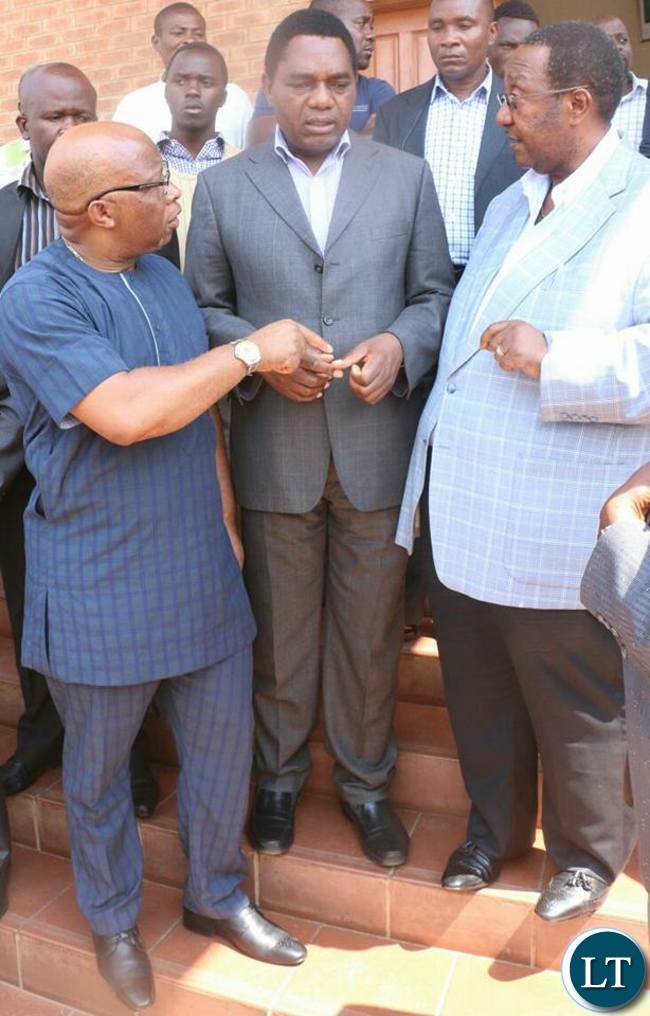 Nevers Mumba, HH and GBM at Magistrate Court entrance in Lusaka