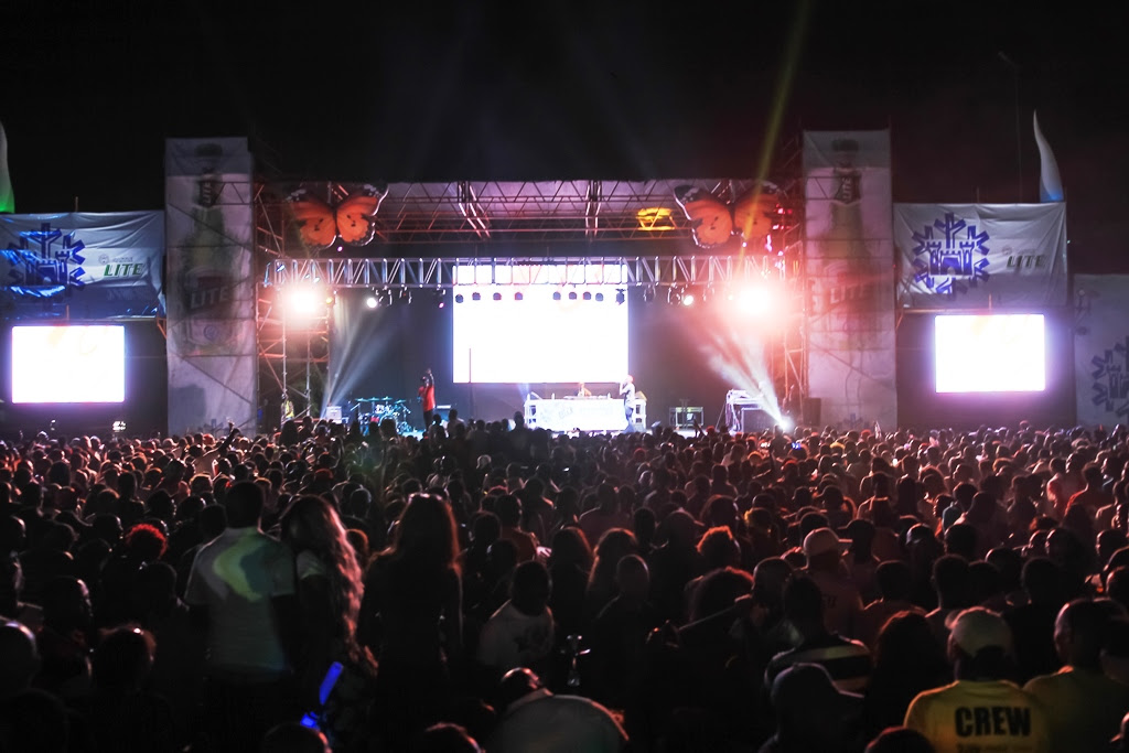 Fans enjoy the R&G Oktoberfest sponsored by Castle Lite.