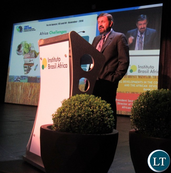 African Development Bank (AfDB) Vice-President Kapil Kapoor delivering his presentation at the 4th Africa Brazil Forum in Foz do Iguacu, Brazi