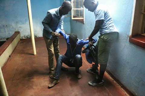 Njenje Chizu failing to walk after he was released from police cells