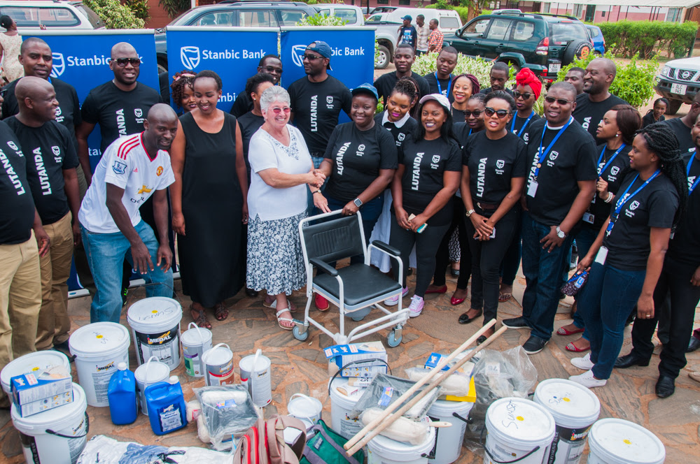 Stanbic Bank Zambia’s Personal and Business Banking team share their day with the Bauleni Special Needs Project and make a donation of K60,000 of much-needed items for its school.