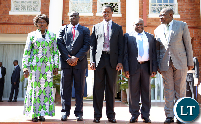 president-edgar-lungu-with-vice-president-mrs-inonge-wina-and-mr-jabbin-longa-mulwanda-ps-health-technical-servies-and-mr-john-moyo-ps-health-administration-7599