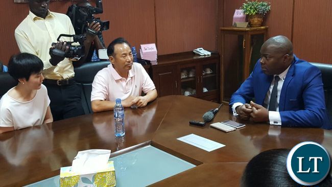 Copperbelt Miniter Bowman Lusambo meeting with the LCM official