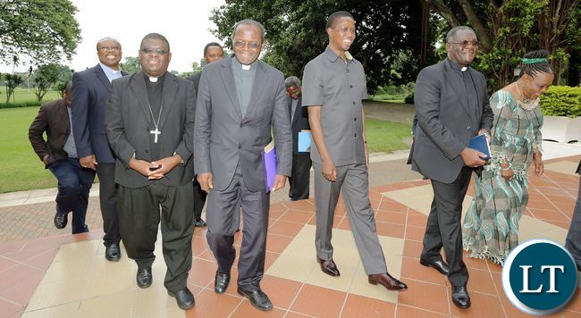President Lungu with Archdiocese of Lusaka Archbishop Telesphore George Mpundu, Diocese of Solwezi Bishop Charles Kasonde, Diocese of Ndola Bishop Dr Alick Banda, Diocese of Mpika Bishop Justin Mulenga, Diocese of Livingstone Bishop Valentine Kalumba and Diocese of Chipata George Zumaile Lungu. This was when the Catholic Bishops paid a courtesy call on the Head of State at State House on Friday, January 20,2017 -Pictures by EDDIE MWANALEZA