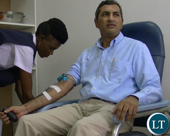 Dangote Chief Executive Officer (CEO) Desmond Maharau leads by example when he donated blood to the Zambia National Blood Transfusion Service(ZNBTS) at Dangote Cement plant in Masaisti. This was during the company's blood donation to the ZNBTS. PICTURE BY FRANK CHING'AMBU/ZANIS Dangote Chief Executive Officer (CEO) Desmond Maharau leads by example when he donated blood to the Zambia National Blood Transfusion Service(ZNBTS) at Dangote Cement plant in Masaisti. This was during the company's blood donation to the ZNBTS. PICTURE BY FRANK CHING'AMBU/ZANIS
