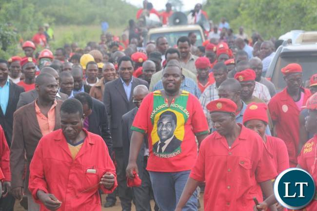 HH and his entourage arriving for the late Reeves Malambo's burial in Nega Nega