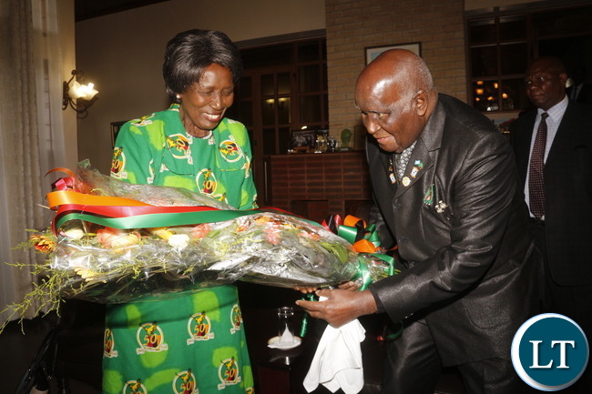 Zambia VEEP Inonge Mukuta Wina pays a courtesy visit to Zambia 1st President Kenneth Kaunda on his 93rd birthday at his home in State Lodge area.
