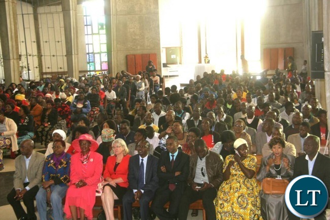 People praying for HH's release
