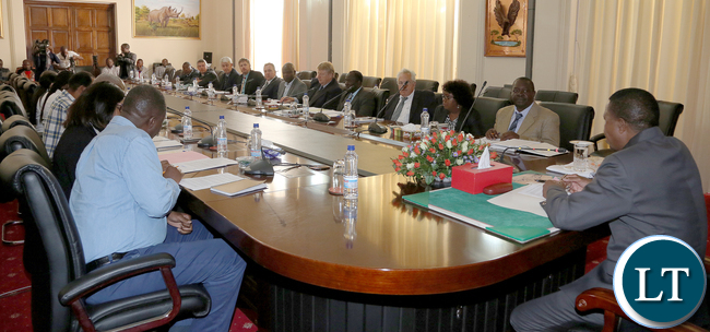 President Edgar Lungu held meeting with ZNFU President Jervis Zimba at State House on Saturday 17th June 2017 with Mkushi Commecial farmers and ZEMA over Dam Project in Mkushi farming Block - Picture by Eddie Mwanaleza/State house. President Edgar Lungu held meeting with ZNFU President Jervis Zimba at State House on Saturday 17th June 2017 with Mkushi Commecial farmers and ZEMA over Dam Project in Mkushi farming Block - Picture by Eddie Mwanaleza/State house.