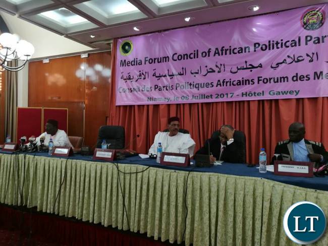 MMD National Secretary Mr Raphael Nakacinda is currently in Niger attending a media interactive forum for the Council of African Political Parties (CAPP). The Patriotic Front-PF is represented by Sunday Chanda thier Media Director. The forum is being held in Niamey Niger at Gawey Hotel.