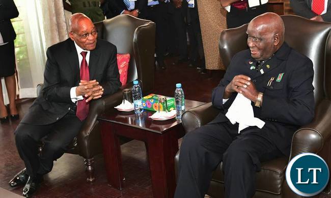 President Zuma confers with KK