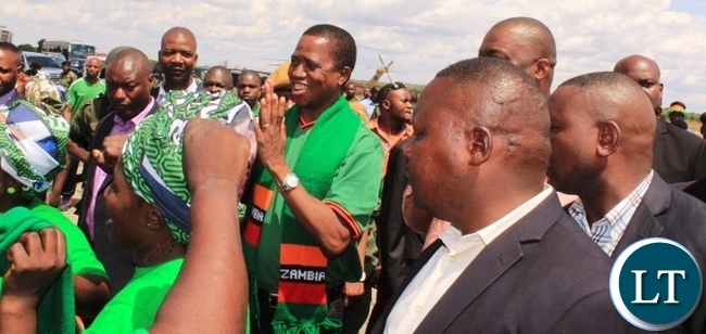 President Edgar Lungu greets people who went to welcome him at Simon Mwansa Kapwepwe Airport in Ndola. Picture by TISA BANDA NKHOMA/ZANIS.