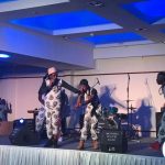 Clique Viral performing on stage 2