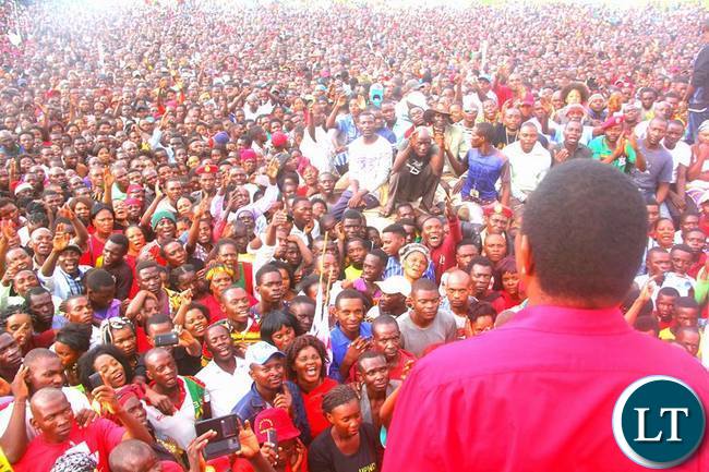 HH addressing supporters in Solwezi
