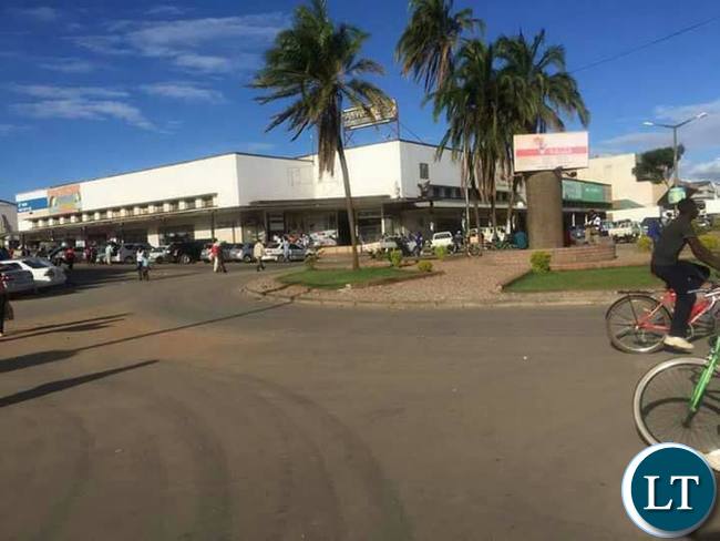 A glimpse of Kabwe Central Business District after day one of a vigorous cleaning exercise carried out by the council, the provincial leadership and assistance from state police. A glimpse of Kabwe Central Business District after day one of a vigorous cleaning exercise carried out by the council, the provincial leadership and assistance from state police.
