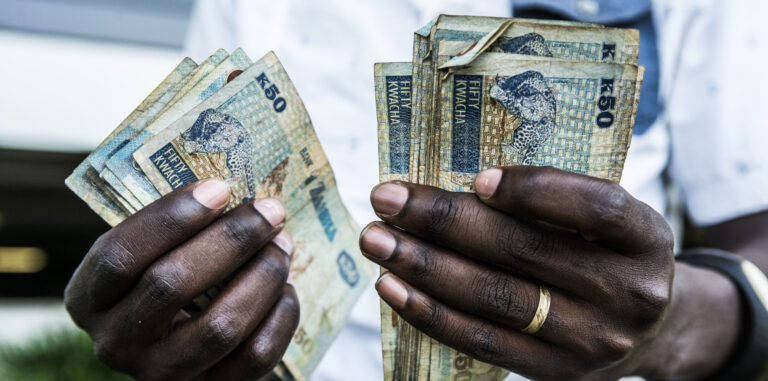 BoZ warns against missing currency exchange deadline
