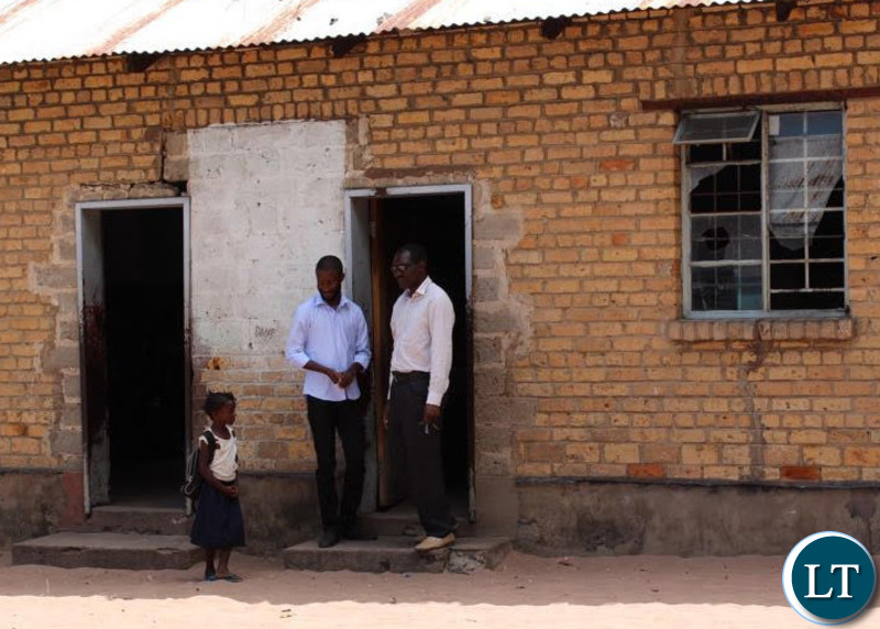 Dr Sishuwa Sishuwa speaking to a pupil at one of his former schools