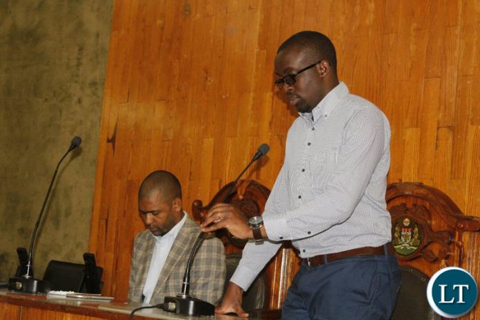 Kitwe Mayor Christopher Kangombe and Local Government and Housing Minister Vincent Mwale addressing representatives of Chisokone Marketeers at City Council Chambers Kitwe Mayor Christopher Kangombe and Local Government and Housing Minister Vincent Mwale addressing representatives of Chisokone Marketeers at City Council Chambers
