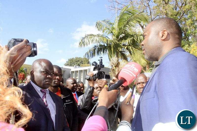 Mr Lusambo addressing the civil servants who came late for work shortly before chasing them away.