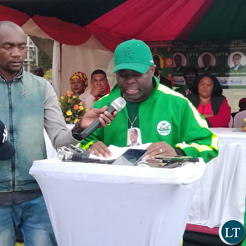 PF National Youth Chairman Stephen Kampyongo delivering his remarks at a joint UPND-PF press briefing.
