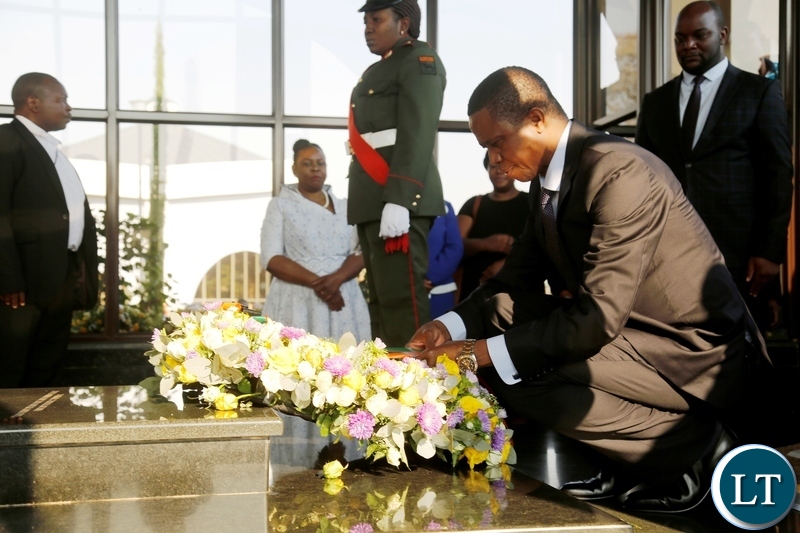 President Edgar Chagwa Lungu (right) lays wreaths on the gravesite of the late third Republican President Levy Patrick Mwanawasa during the tenth Memorial Service at Embassy Memorial Park on Sunday, August 19,2018. PICTURE BY SALIM HENRY/STATE HOUSE ©2018