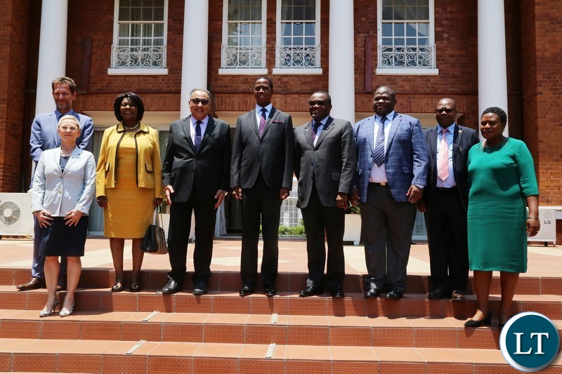 President Edgar Lungu pose for a group photo with a delegation laid by World Bank Region Vice President Mr.Hafez Ghanem when he paid a courtesy call on him at State House