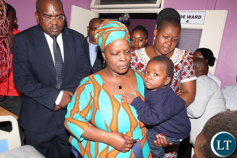 First Lady Esther Lungu on Tuesday, December 25,2018, visited the three year old boy who had 44 needles and wires embedded in his body. The boy was recently evacuated from Chipata Central Hospital to the University Teaching Hospital (UTH) following a directive by President Edgar Lungu-Pictures by THOMAS NSAMA