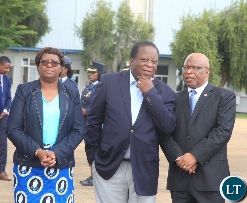 Minister in the office of the Vice President Sylvia Chalikosa Former vice presidents Enock Kavindele and Nevers Mumba await the arrival of the body of former vice president Lupando Mwape at ZAF air base in Lusaka