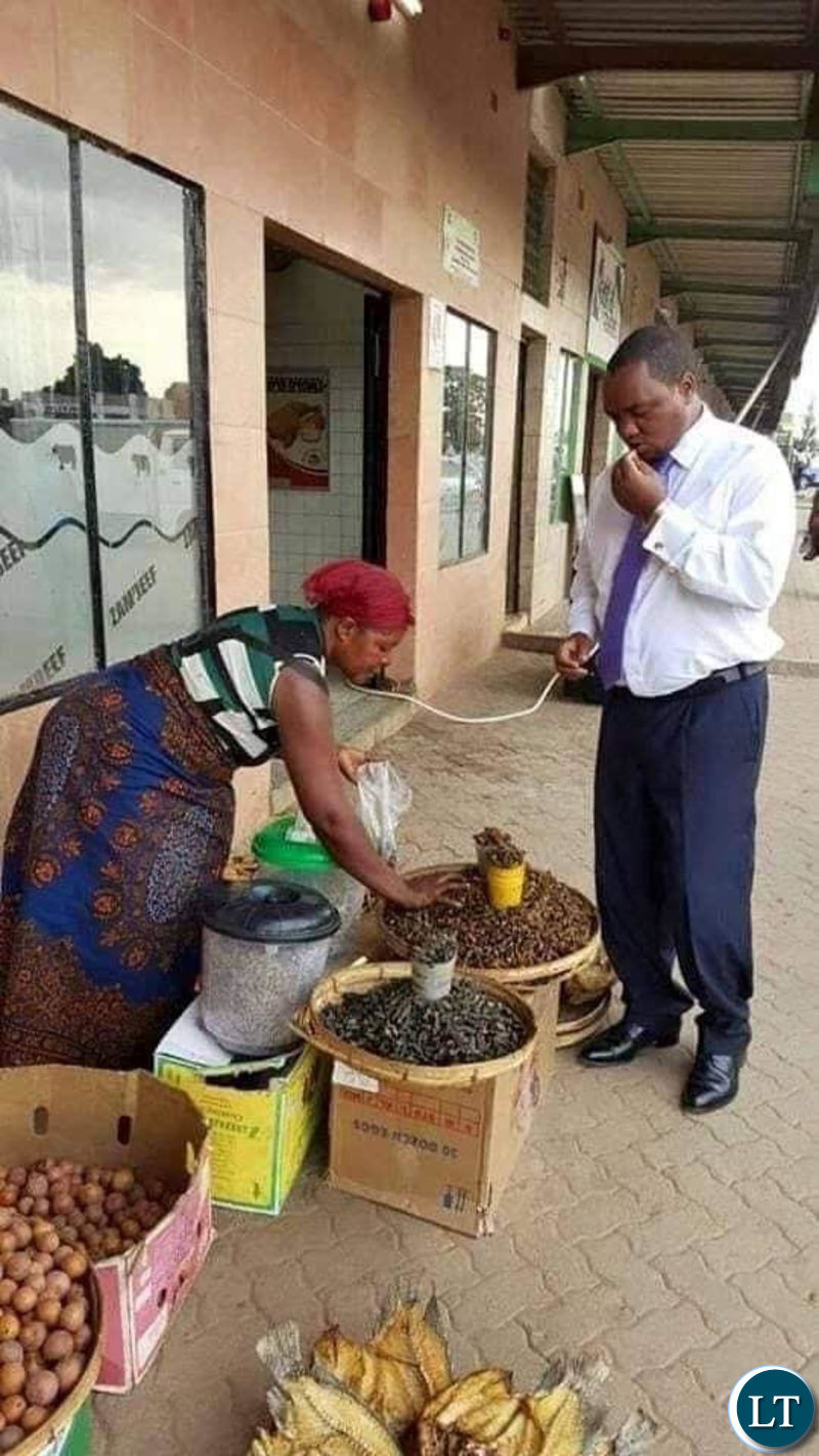 In contrast- Lusaka Mayor Miles Sampa has also been captured buying and eating food from the streets.