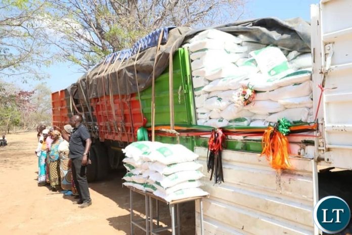 The Minister in the office of the Vice President Hon. Olipa Phiri and the Disaster Management and Mitigation Unit (DMMU) National Coordinator Mr. Chanda Kabwe have concluded the relief food distribution exercise in some parts of Eastern Province which were affected by Droughts .