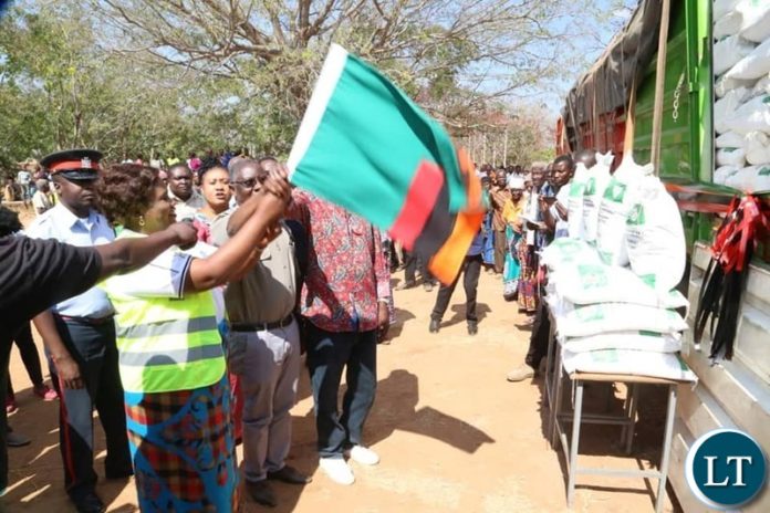The Minister in the office of the Vice President Hon. Olipa Phiri and the Disaster Management and Mitigation Unit (DMMU) National Coordinator Mr. Chanda Kabwe have concluded the relief food distribution exercise in some parts of Eastern Province which were affected by Droughts .