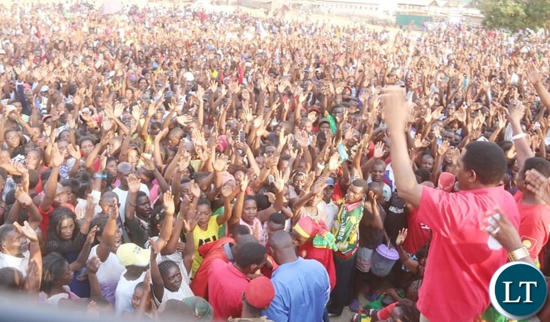 Hakainde Hichilema said that the people are not intimidated by the PF gun culture anymore because their most dangerous weapon is a vote and this will be exercised this Thursday by Kaoma residents just like the people of Sesheke, Katuba, and Roan did.