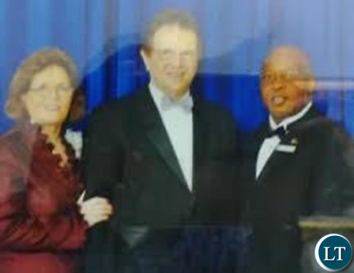 Nevers Mumba with Reinhard Bonnke