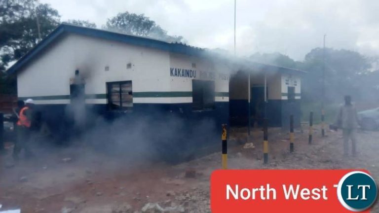 Another Police Post get burnt by Residents