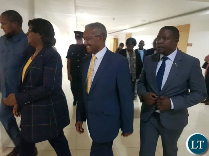 Lusaka Mayor Miles Sampa, Works and Supply Minister Sylvia Chalikosa, Prof Chirwa and Kapiri Member of Parliament Stanley Kakubo arriving at the launch of the City Cruiser