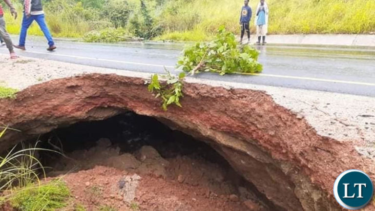 No movement of heavy vehicles at Kacholola near Luangwa Bridge after part of road is washed off