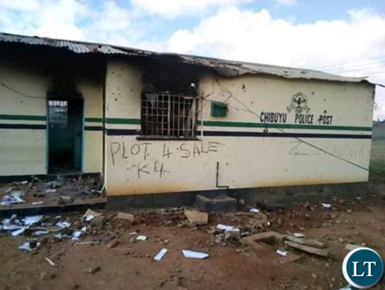 Chief urges subjects to reconstruct damaged police post