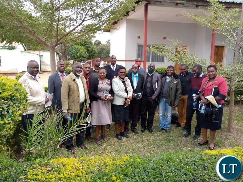 Group picture of the two teams and officials from Choma