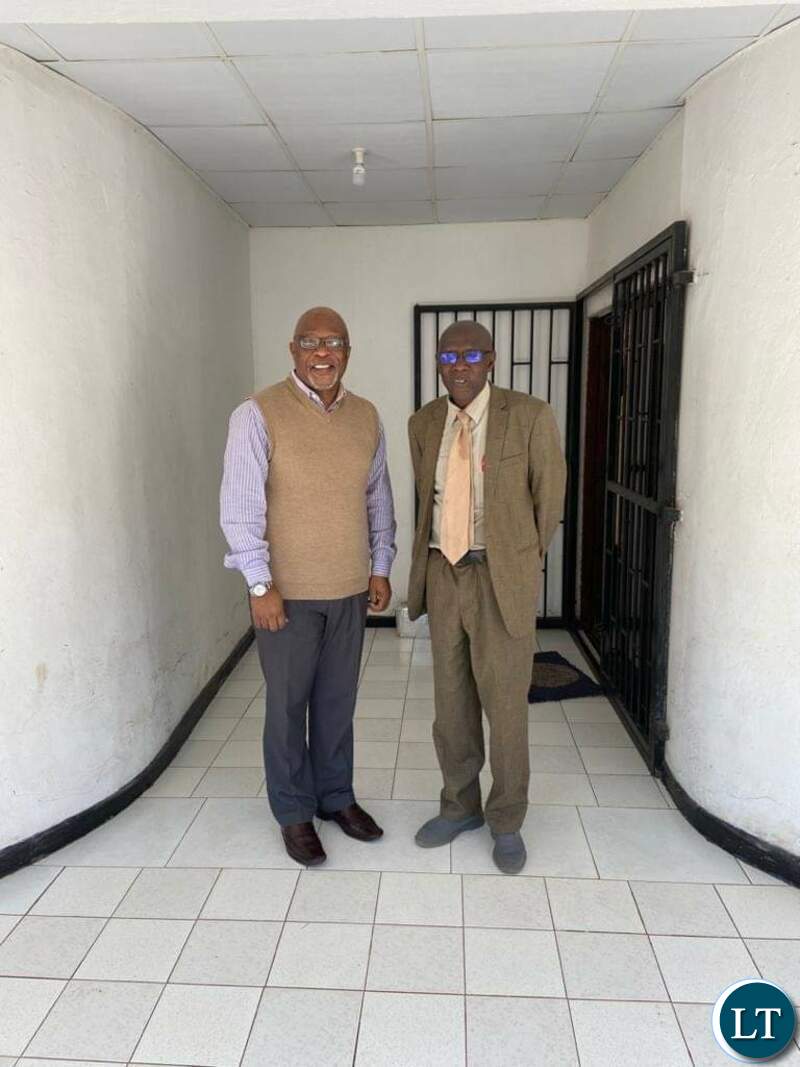 Nevers Mumba with paramount Chief Chitimukulu