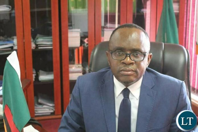 Government says it attaches great importance to the supply of clean treated water to all the residents in the country and will therefore endeavor to ensure that the water companies enhance their quality surveillance so that the water being supplied meets the quality standards required. Minister of Water Development, Sanitation and Environmental Protection Dr. Jonas Chanda says this is why Government, in line with the Vision 2030, the Seventh National Development Plan and Sustainable Development Goals which aim to provide universal access to clean and safe water and sanitation services for all by the year 2030, without leaving anyone behind has embarked on major water supply and sanitation projects. Dr. Chanda’s comment comes following the report on the suspected water contamination in Section B of Mtendere Compound in Lusaka. “I wish to update the members of the public and residents of Mtendere Compound as follows: The Ministry, through Lusaka Water Supply and Sanitation Company had dispatched quality surveillance team to thoroughly investigate the source of the suspected contamination in order to institute the necessary corrective measures. It has preliminary been established that the suspected affected area is localized to Section B of Mtendere Compound, consisting of about Twenty-Six households,” he said. “The water supply to the affected area was isolated and the residents are being supplied with treated water using water bowsers. Lusaka Water Supply and Sanitation Company has heightened investigations in order to establish the actual source of the problem and take remedial action. In the meantime, I wish to appeal to the affected residents to exercise patience and cooperate with Lusaka Water Supply and Sanitation Company as they conclude their investigations.” Dr. Chanda assured the rest of the residents of Mtendere Compound and surrounding communities that the treated water being supplied to their areas is consistently checked for quality and remains fit for consumption. “This is why Government, in line with the Vision 2030, the Seventh National Development Plan and Sustainable Development Goals which aim to provide universal access to clean and safe water and sanitation services for all by the year 2030, without leaving anyone behind has embarked on major water supply and sanitation projects as follows: Kafue Bulk Water Supply Project; Lusaka Water Supply, Sanitation and Drainage Project; Lusaka Sanitation Project; Emergency Water Supply Improvement Project to selected Peri – Urban areas in Lusaka; Zambia Water Supply and Sanitation Project under Mulonga Water Supply and Sanitation Company in Mufulira, Chingola and Chililabombwe; Kafubu Sustainable Water Supply and Sanitation Improvement Project; Kafulafuta Water Supply System Project; Nkana Water Supply and Sanitation Project Phase II; Integrated Small Towns Water Supply and Sanitation Project, covering Western, Luapula, Muchinga and Northern Provinces; and Transforming Rural Livelihoods in Western Zambia Project in Western Province covering all 16 districts,” he added “These projects are supported by Cooperating Partners in collaboration with the Government of the Republic of Zambia. I wish to conclude that because of these major efforts that Government is taking, there has been significant improvement in the national coverage of water supply from 65 per cent in 2014 to 72 per cent currently. There has also been significant improvement in the national coverage of sanitation services from 25 per cent in 2014 to 54 per cent at present.” He said with the conclusion of all these major water supply and sanitation projects, his ministry expects that the country will be on its way to achieving universal access to water supply and sanitation by the year 2030.