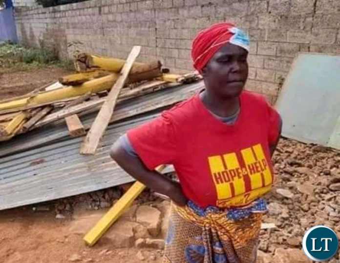 Mercy Chalwe, the woman famed for publicly displaying United Party for National Development-UPND-chitenge material on her Woodlands on her Makeshift stand