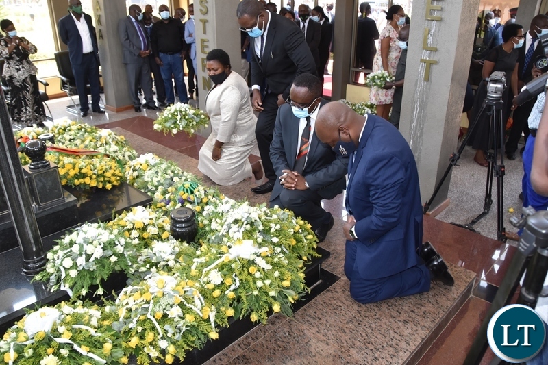 Cabinet Ministers laying wreaths at the tomb of the late President Sata during the Sata memorial service at Embassy park. Wednesday, October 28, 2020.Picture By ROYD SIBAJENE/ZANIS