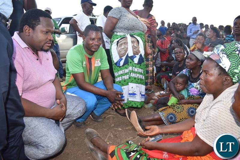 Chiteme talks to Nyimba women
