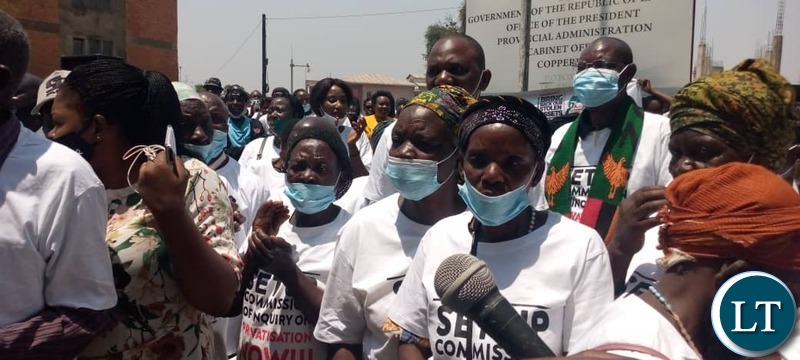 Some of the Residents affected by Privatisation at the Provincial Minister's Office