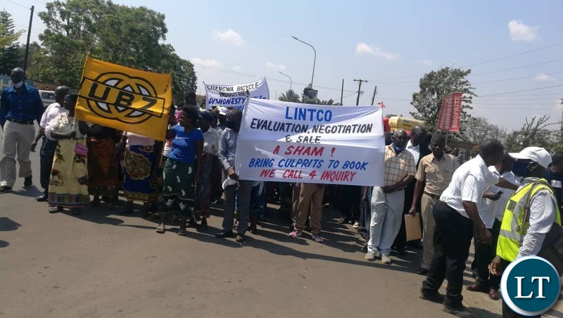 Former employees of Luangwa Bicycle Industries, United Bus of Zambia (UBZ) and Lint Company of Zambia (LINTCO) during a Protest march