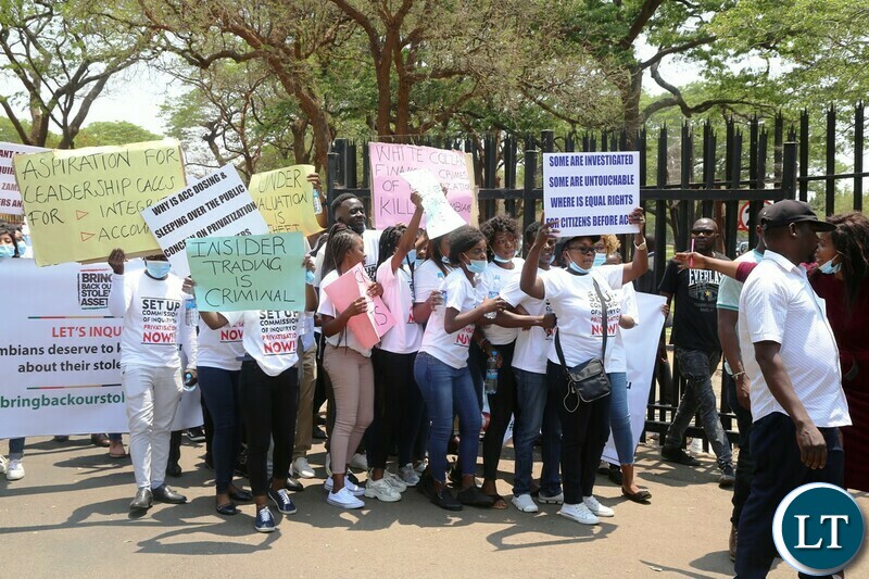 Protesting students matching to State House to present a petition on the Privatisation of National assets